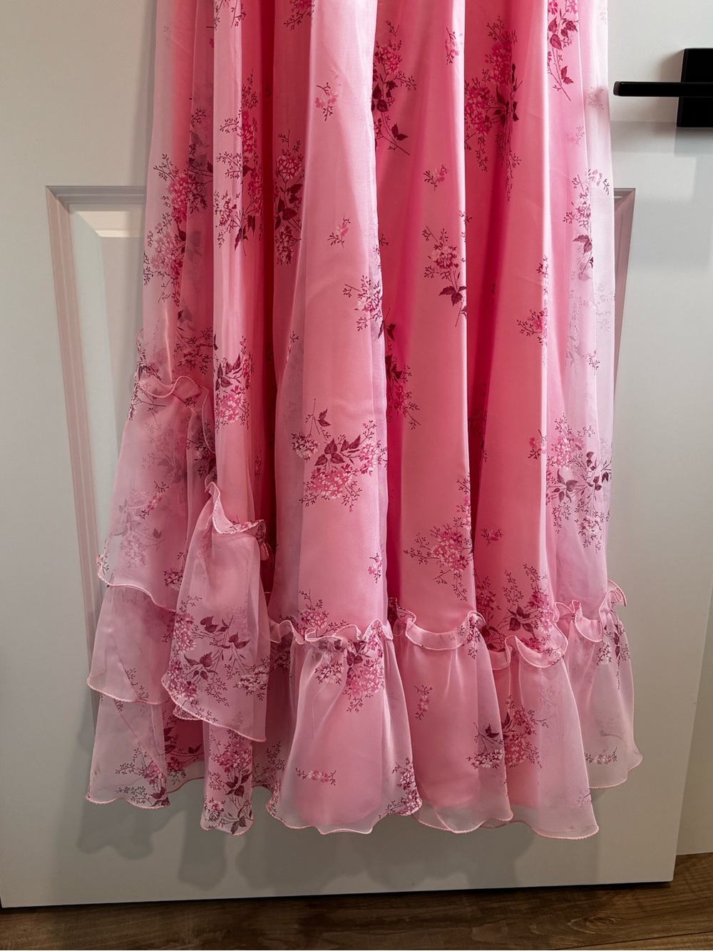 Vintage 60-70’s Pink Chiffon Floral Ruffle-Tiered Dress - Picture 7 of 9